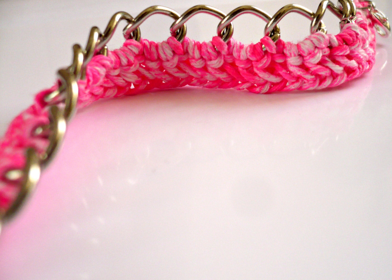Neon bracelet / Neon pink bracelet / Fluorescent crochet bracelet