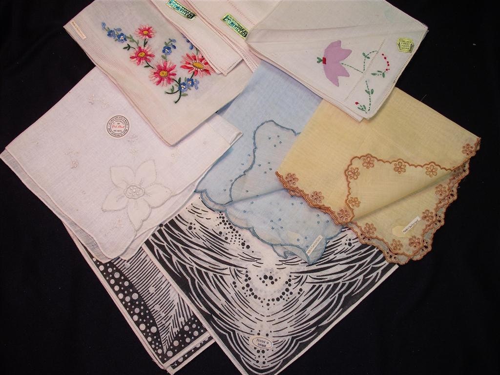 Handkerchiefs Hankies - NOS Tagged Hankies - 9 - (M) - Hanky Panky