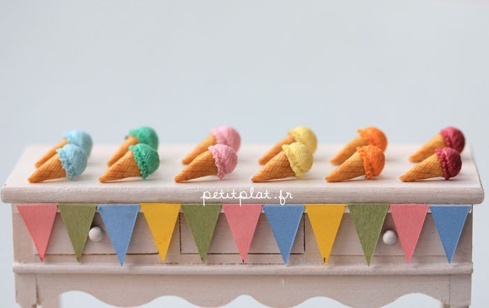 petit plat icecream earrings