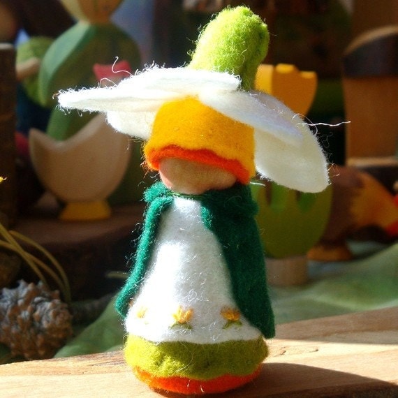 Daffodil Spring Bulb Gnome Waldorf Inspired- Painting Pixie
