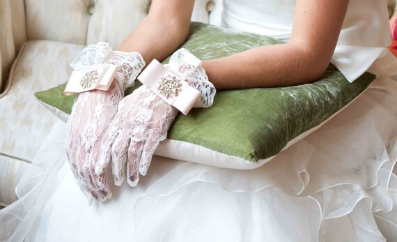 Bridal Gloves