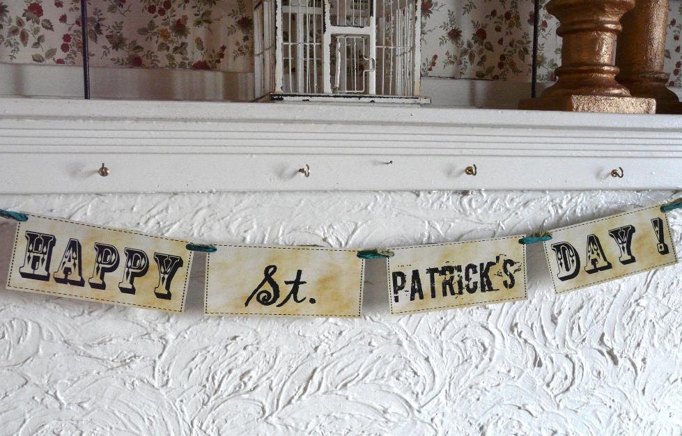 Happy St Patrick's Day Lucky Irish digital banner pdf - party garland green 2 sheet collage