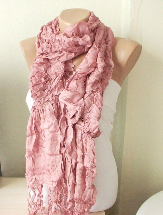 Pink scarf with crinkling