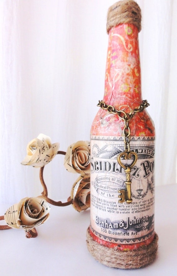 Амелия-Vintage этикетке бутылки в Coral, центральным для свадьбы, душ, уникальный декор дома, ваза