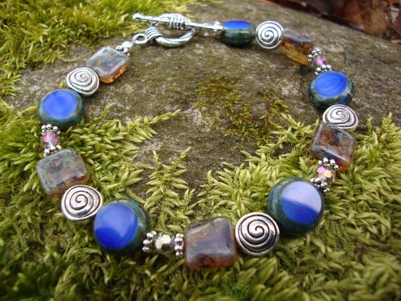 Blue Spiral Bracelet Preview 1