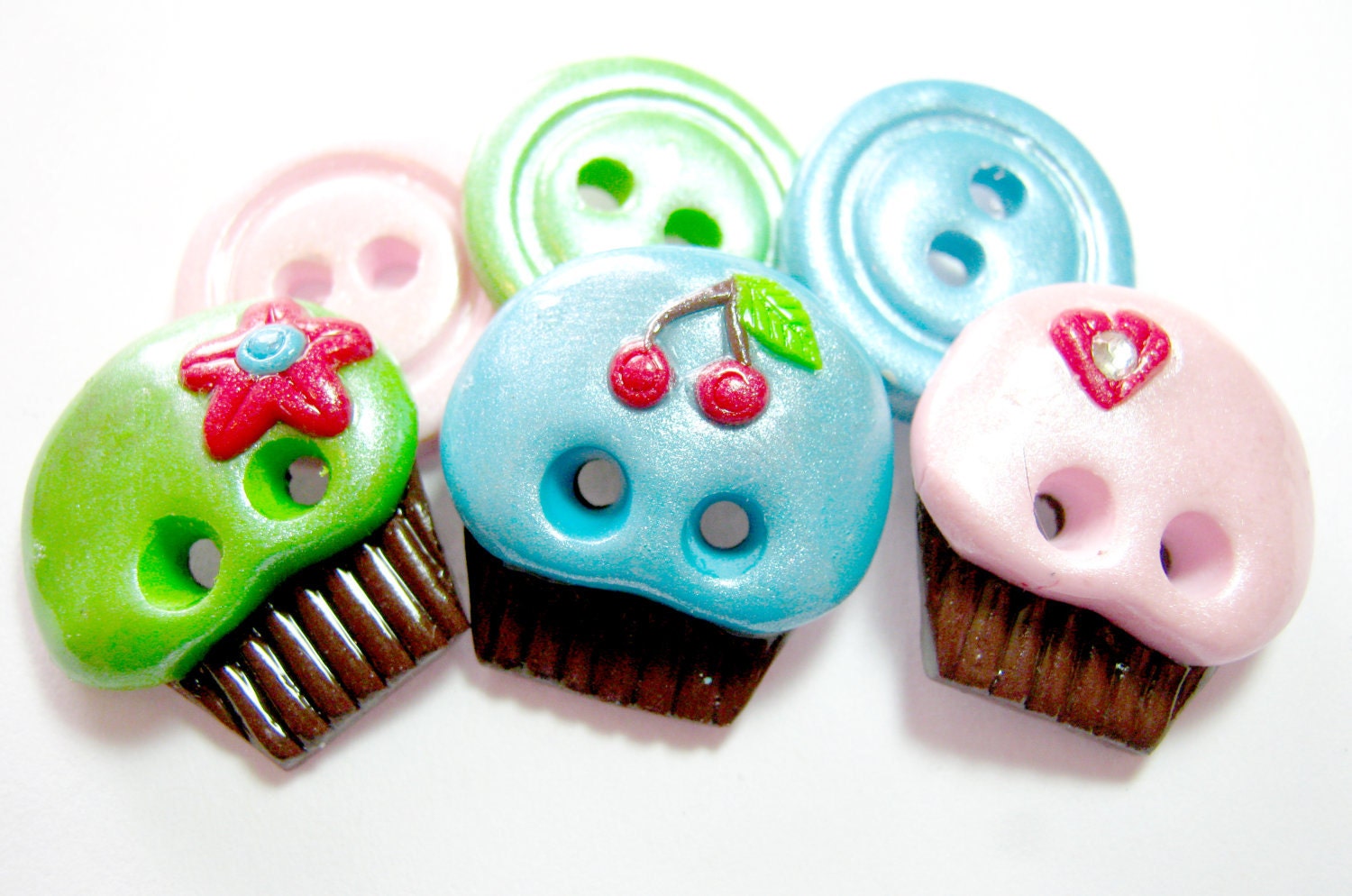 Cupcake Shaped Buttons & Solids (set of 6)