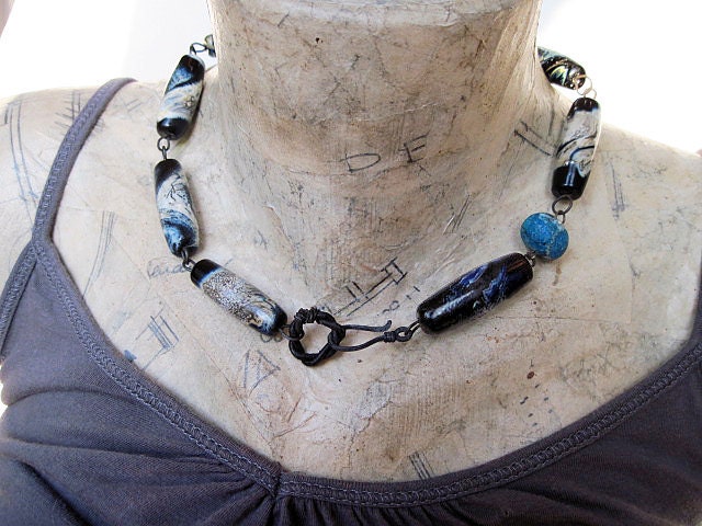 What Makes the Universe Exist. Lampwork Art Bead Chunky Choker. Blue Indigo Ivory Silver.
