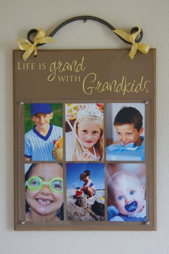GRANDKIDS PICTURE FRAME/Wall Hanging for Grandparents and Grandkids - "Life Is Grand With Grandkids" - Great Mother's Day Gift