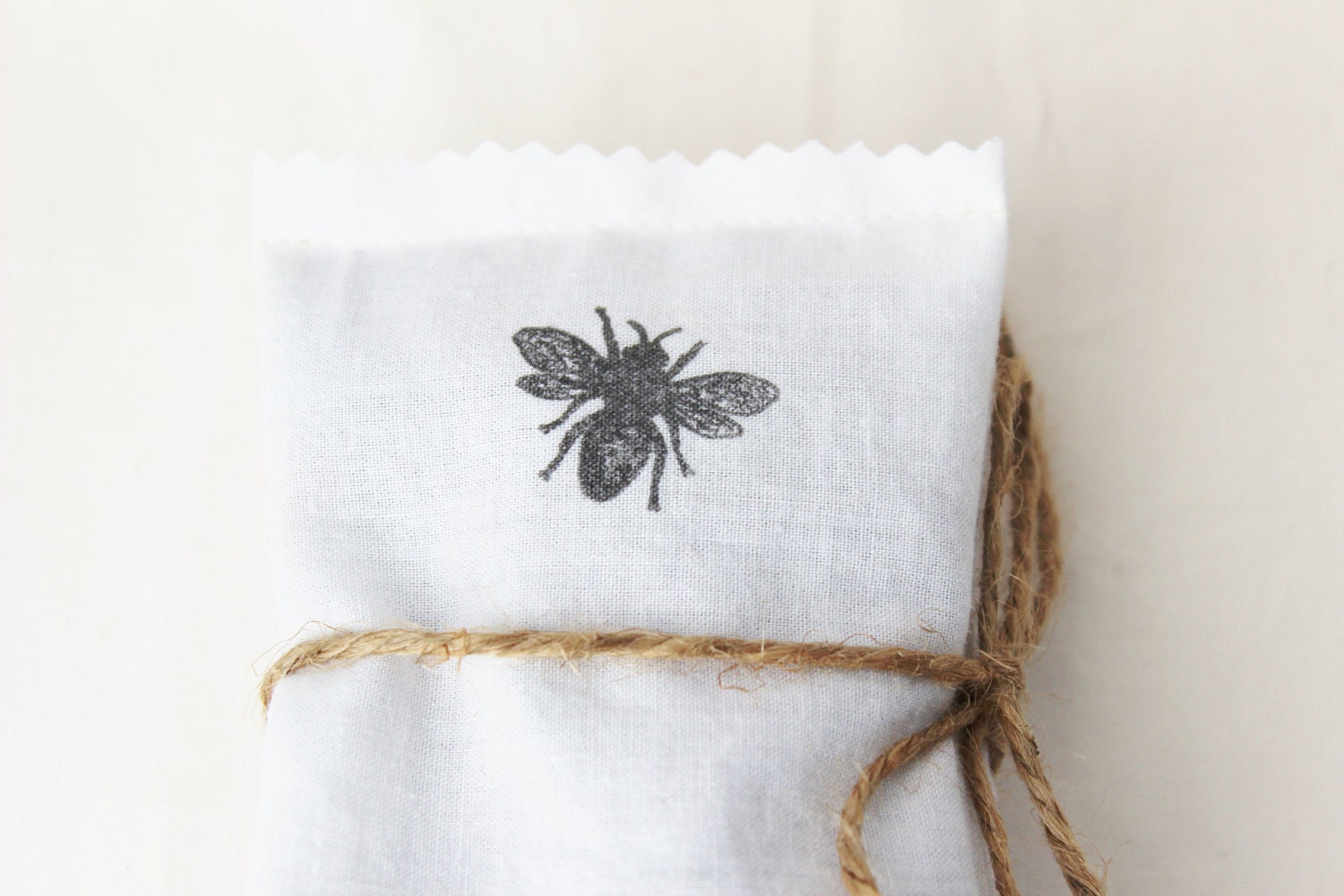 Lavender Dryer Bags, Organic Laundry, Honey Bees, Natural History