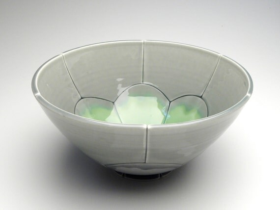 Discounted Large Tortoise Serving Bowl Green and Grey