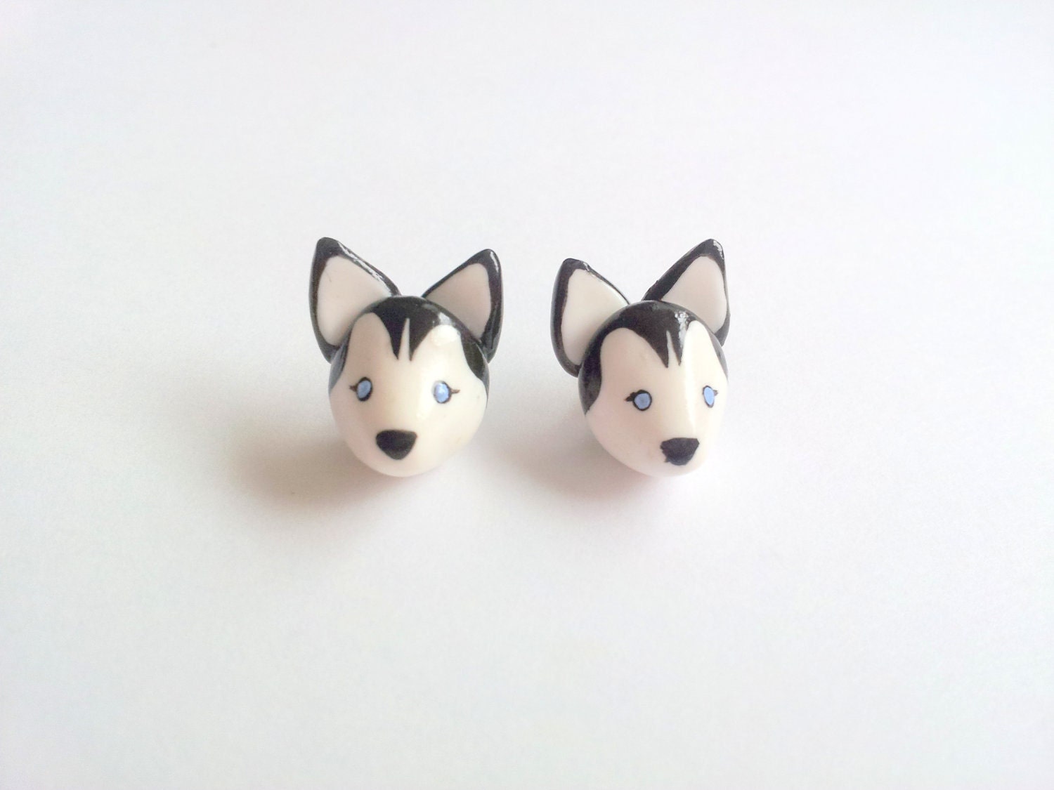 Husky dog post earrings