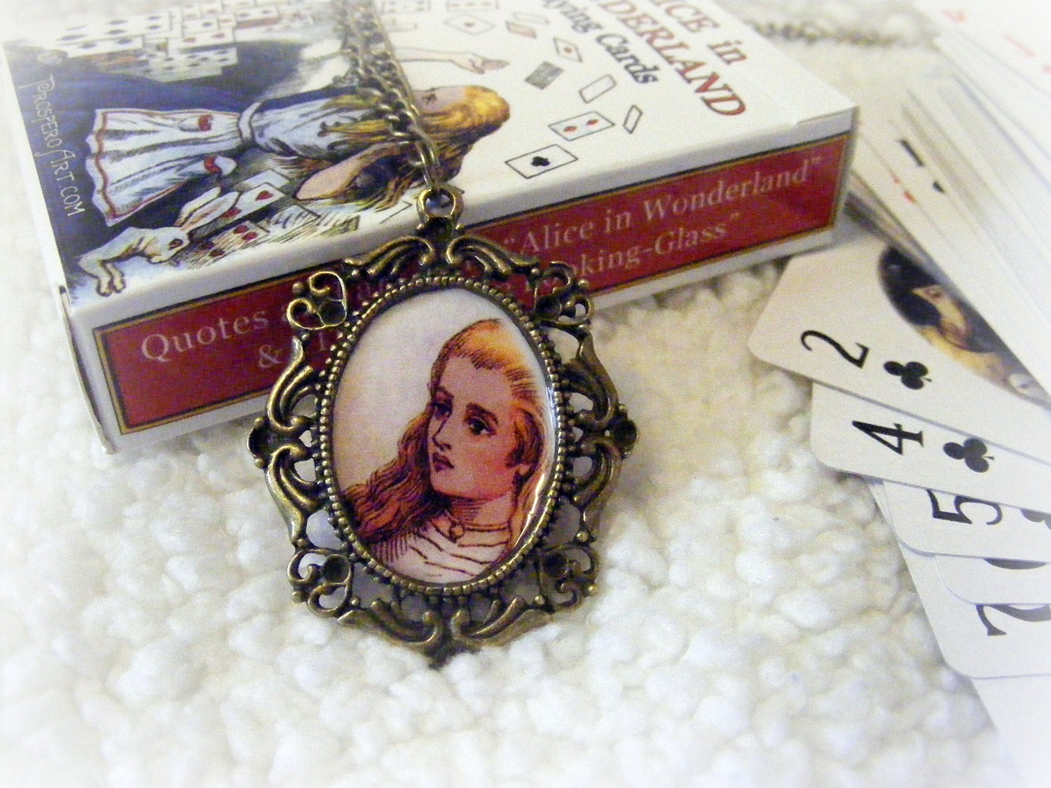 Necklace Alice In Wonderland Cameo