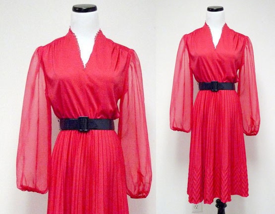 vintage FUCHSIA PINK SECRETARY dress . s - m