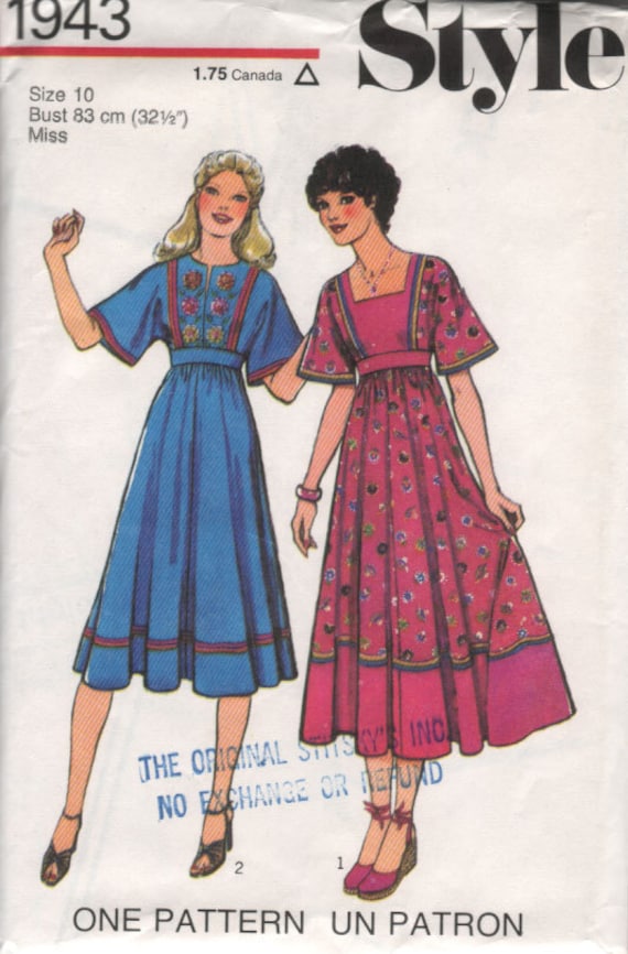UNCUT 70s Vintage Sewing Pattern EMBROIDERED Hippie Boho Peasant Dress - size 10 - bust 32.5" (83 cm) - Style 1943