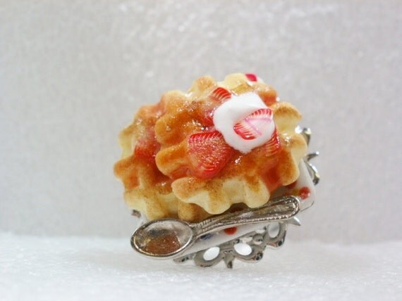 Strawberry Waffle Ring. Polymer Clay.
