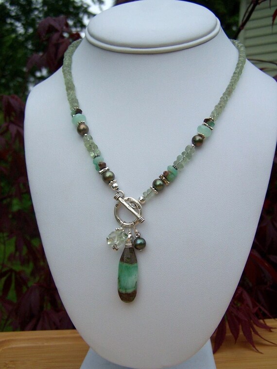 Green And Brown Chalcedony Necklace Preview 4