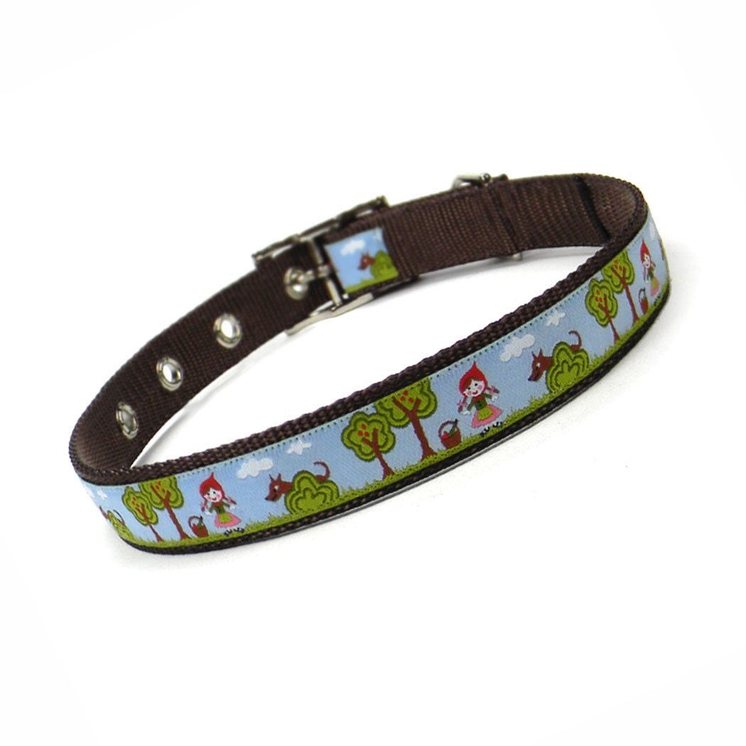 SALE - 3/4" little red riding hood dog collar - Last One