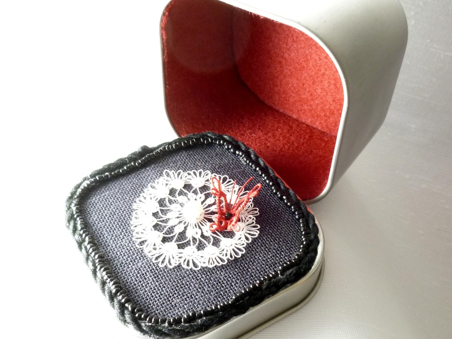 Tatted Butterfly Garden Box -The Dandelion Fluff