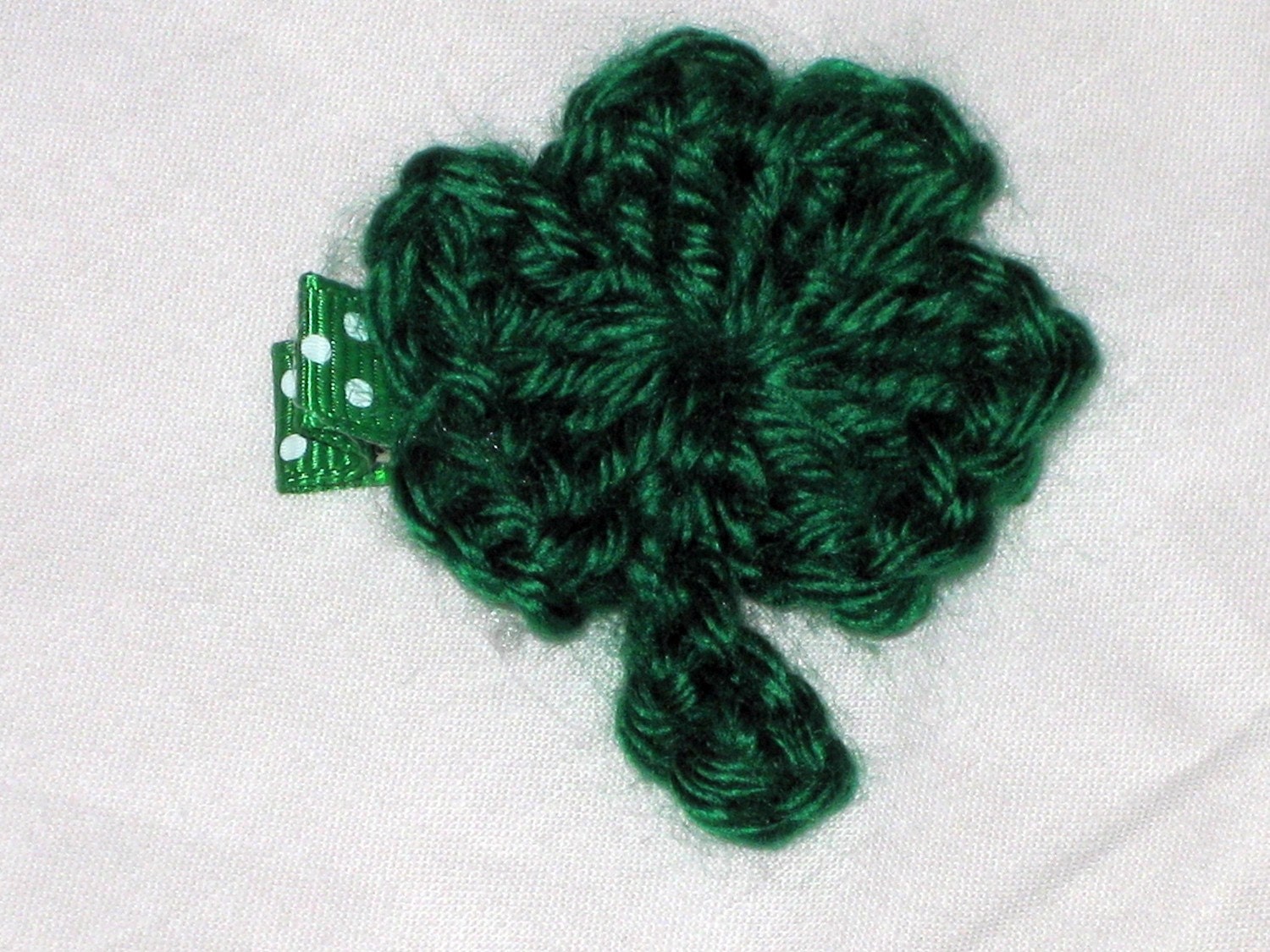 Crocheted Hair Clippie hair clip hair bow pair - green shamrocks by hamburke