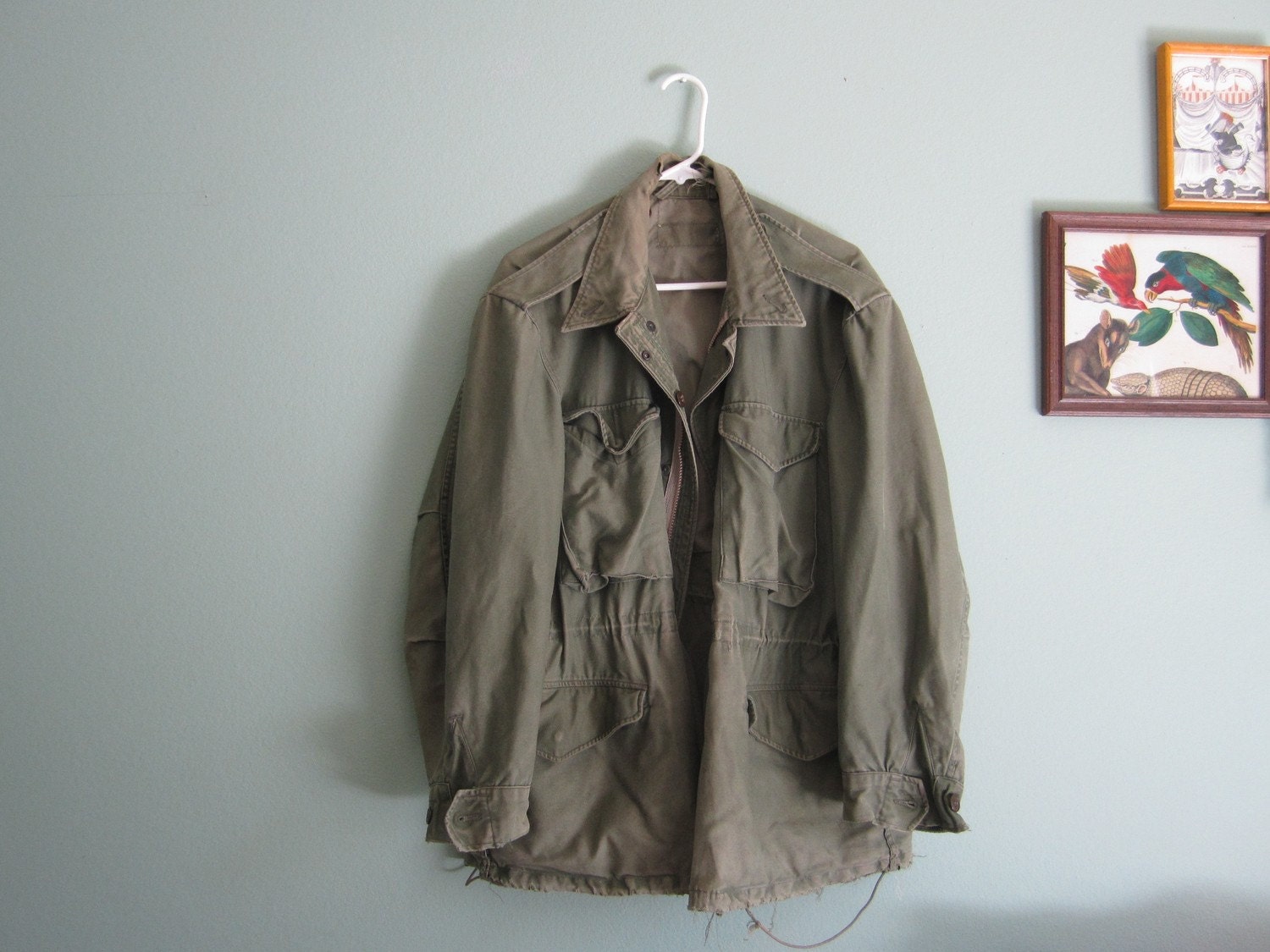 SALE 15% off with code "BIGAPPLE" 1970s Distressed oversized army field jacket unisex S-L