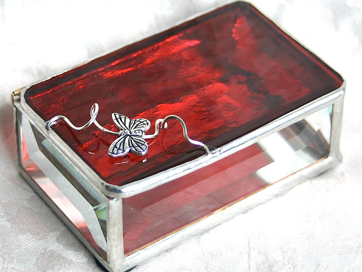 Cranberry Stained Glass Jewelry Box w/ Pewter Cast Butterfly