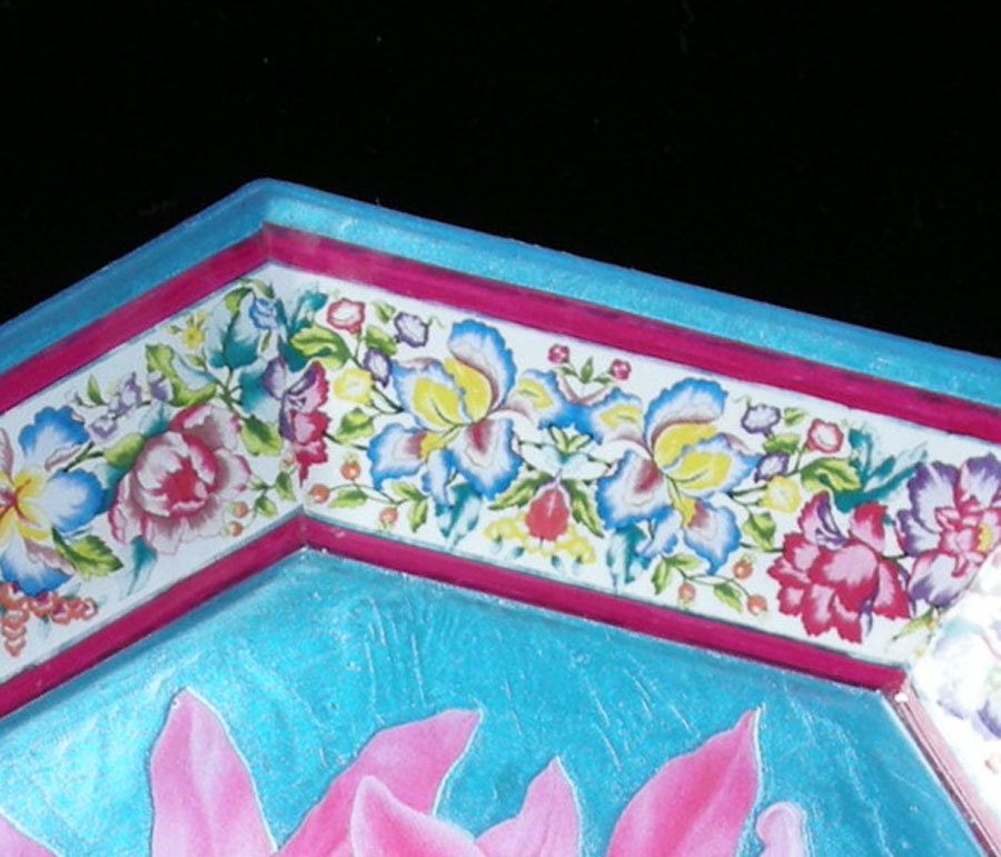 Hot Pink Flower Plate