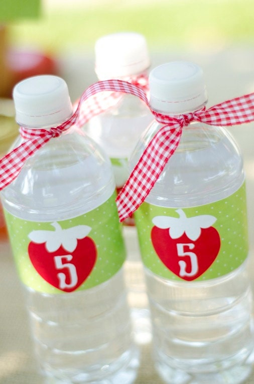 Strawberry Party PRINTABLE DIY Birthday Drink Labels from Love The Day