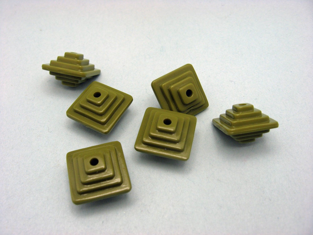 6 Vintage Lucite Olive Green Square Ridged Beads JJ6