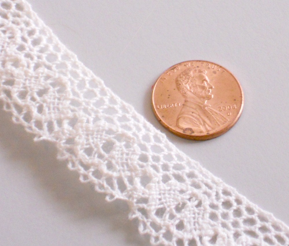 10 Yards Cream Colored .5 Inch Lace
