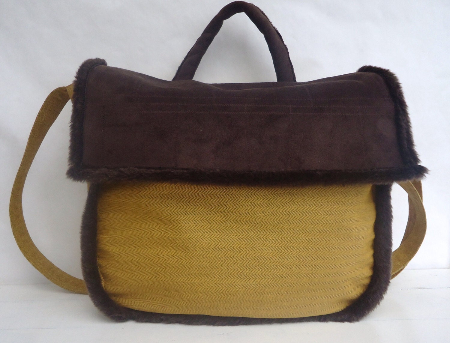 Shoulder bag or messenger bag autumn winter arrival 2011/12 bear bag