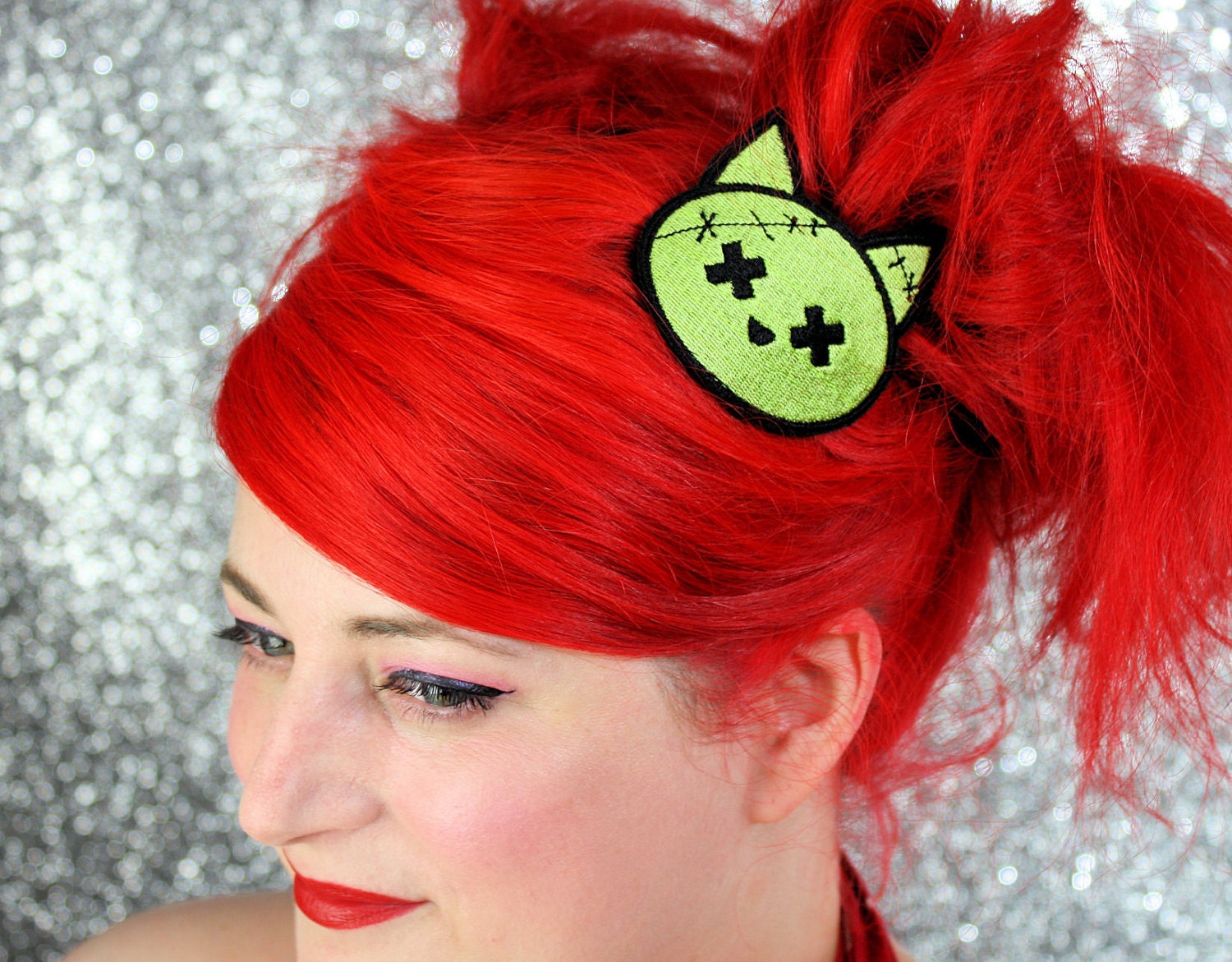 Zombie Kitty Hair Clip, Zombie Animal, Green