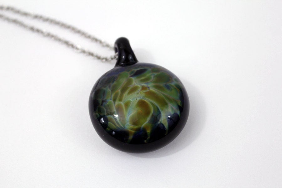 Round Implosion Glass Pendant