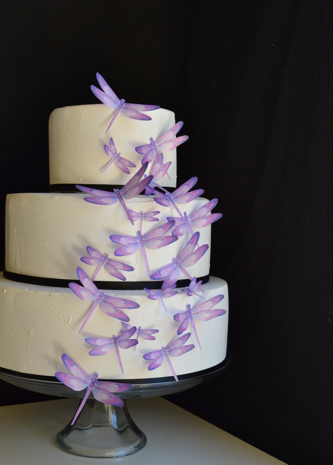 Edible Dragonflies - Assorted Purple- Cake and Cupcake toppers - set of 30