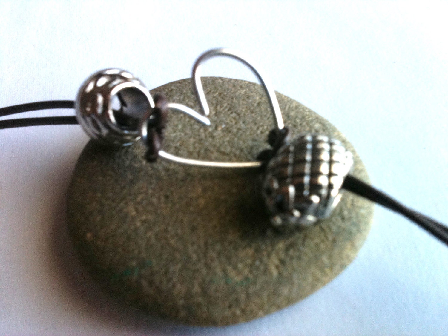 valentine's day, heart jewery, leather jewelry, Pandora style charms, wire jewelry, silver beads, flower beads, leather cord