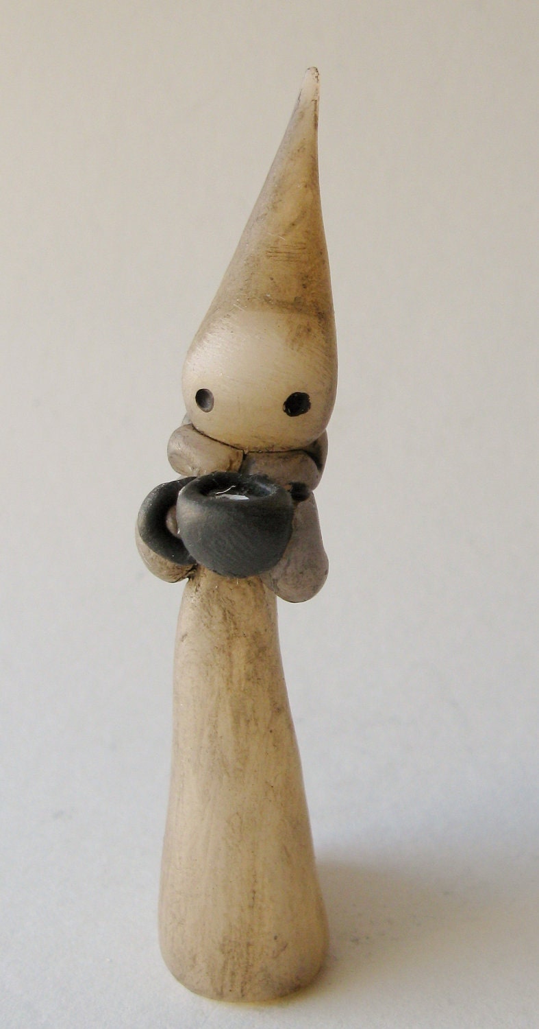 Lisa Snellings-Darjeeling Tea Poppet