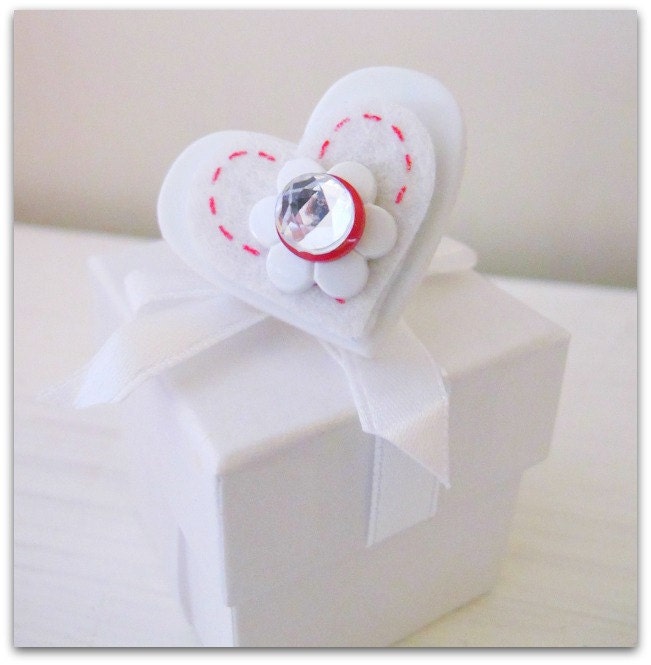 White Heart Whimsy Bling Ring