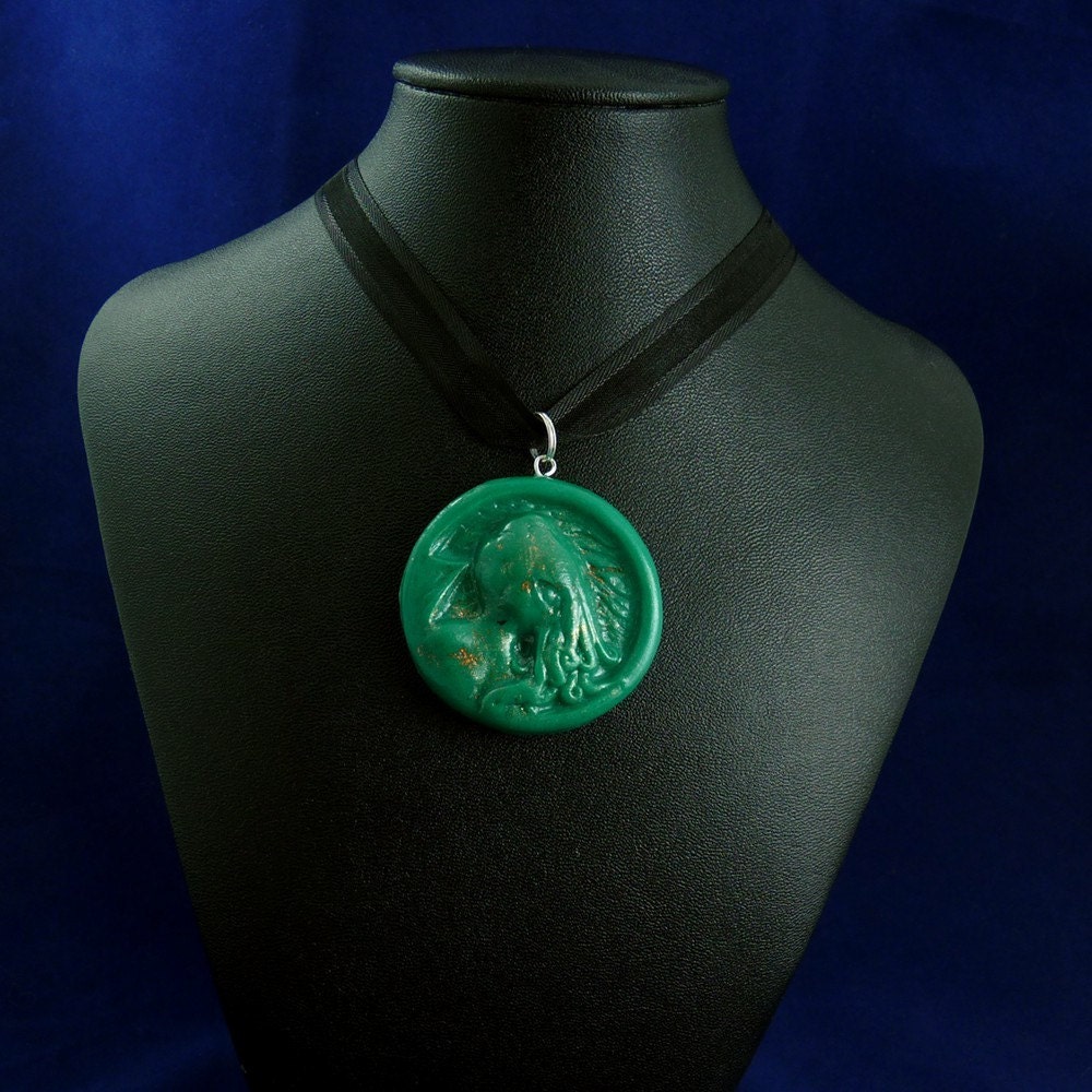 Jade Cthulhu Cameo Necklace - Polymer Clay Lovecraft Jewelry