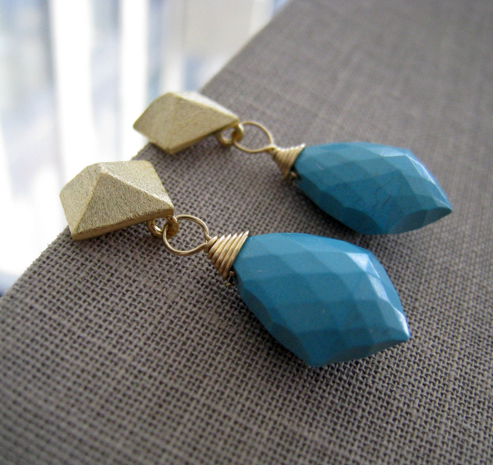 Arizona turquoise Earrings, gold pyramid post, bridesmaid gifts, bridal jewelry, something blue