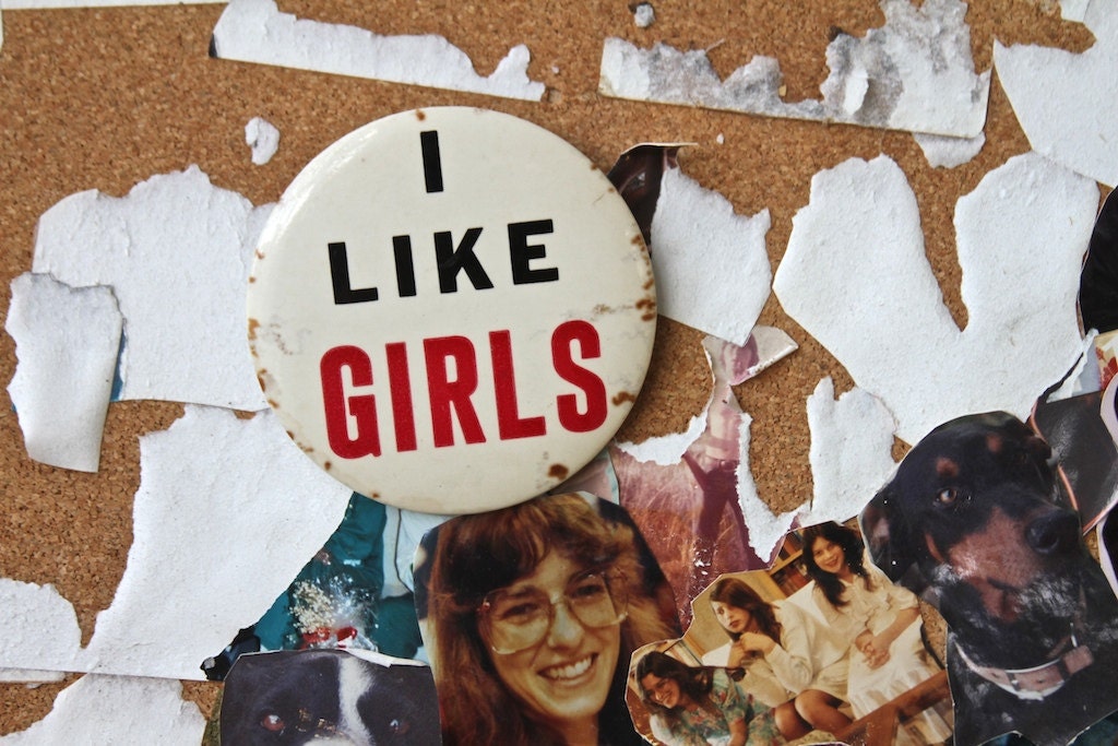i like girls, large button