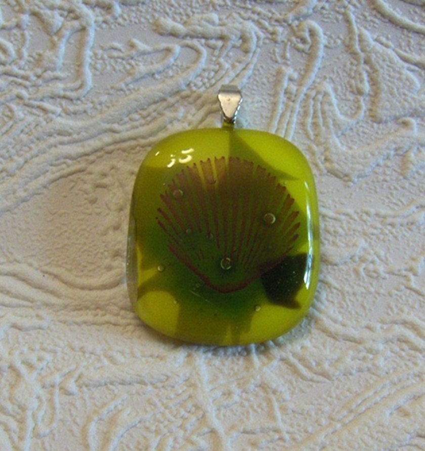 Green and Yellow Fused Glass Scallop Shell Pendant With Necklace
