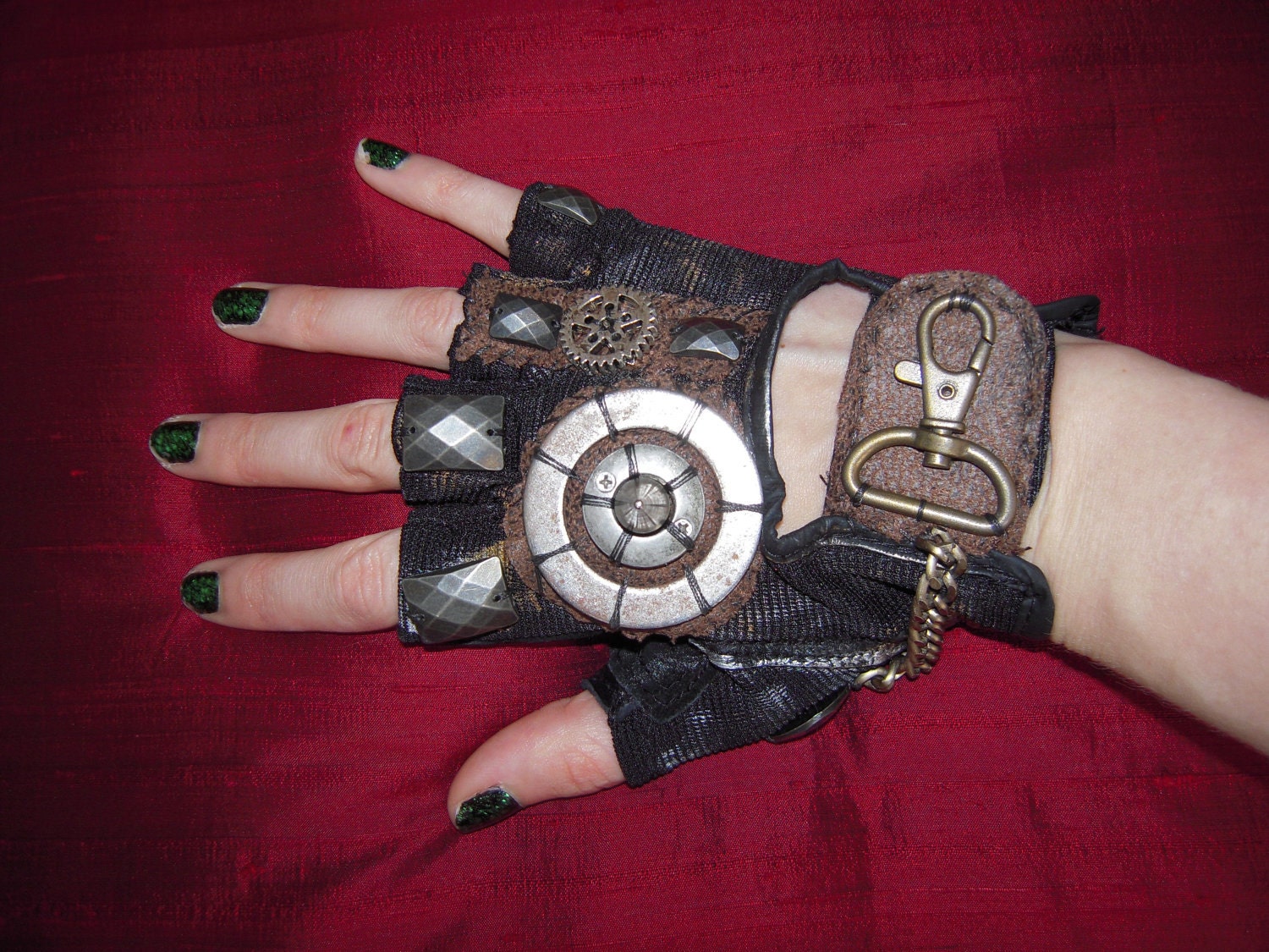 WOMENS "Mad Max"- Moonhoar Monster Glove STEAMPUNK