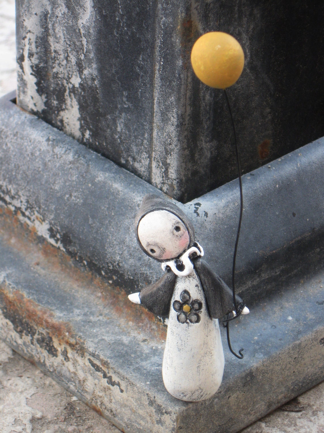 Flower - Poppet by Lisa Snellings