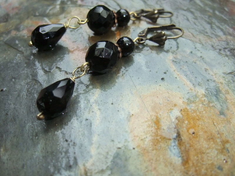 Black Earrings, Dangle Earrings, Black and Brass Earrings, Antiqued Brass Earrings, Vintage Looking Earrings