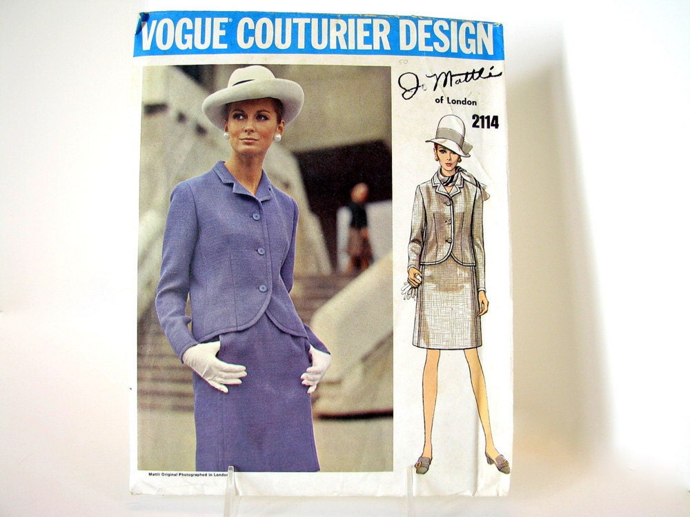 UNCUT 1969 Vogue Suit Sewing Pattern Vintage Vogue 2114  Bust 36 Inches