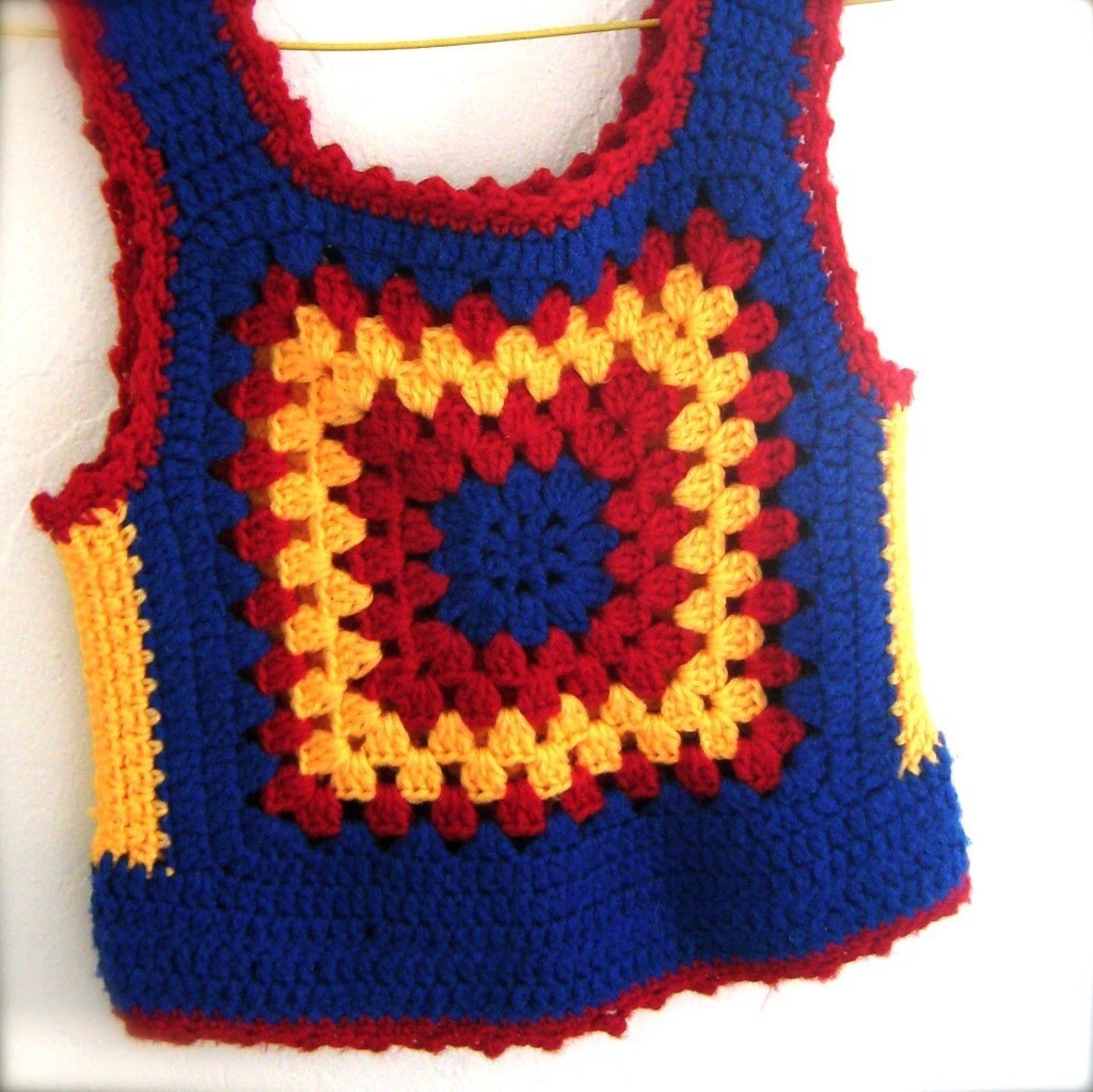 Sleeveless Sweater - moleha
ir sleeveless vest with large cabels