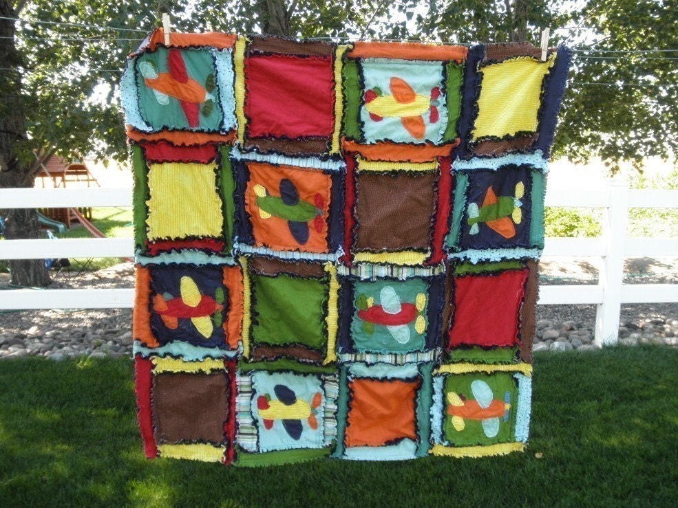 Where can i find a free pattern for a Christmas Rag Quilt? - Yahoo