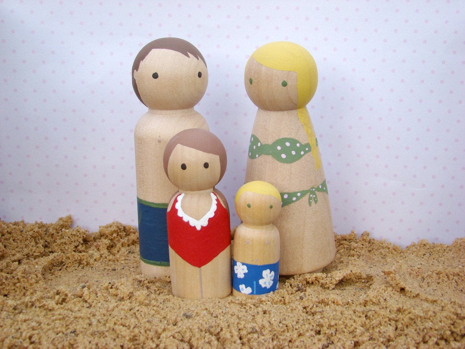 DIY Acorn Peg Dolls Nature table, Simple crafts and