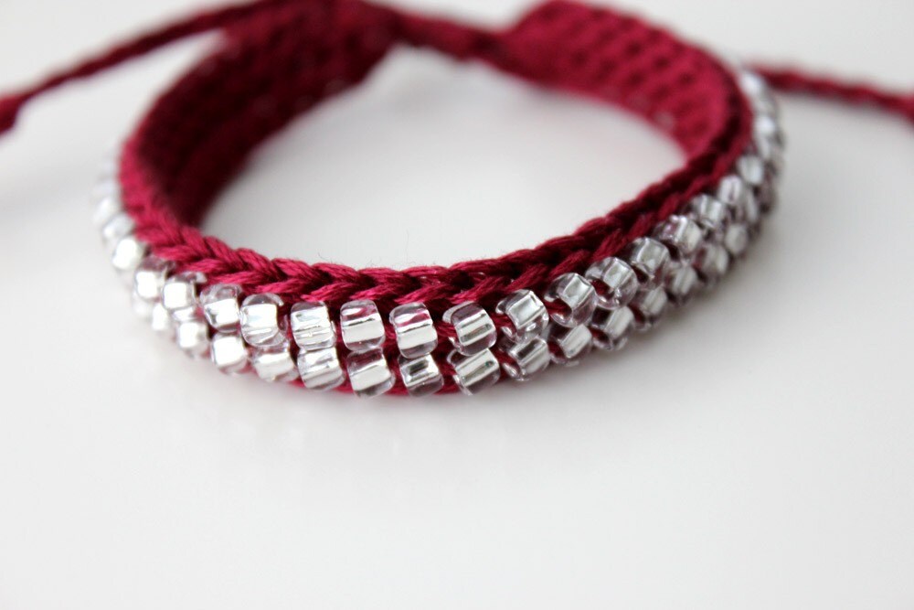 Crocheting a Beaded Bracelet В« Near Miscellany