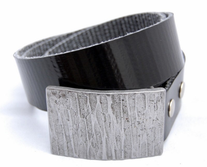 Hammered Belt Buckle with Natural Finish
