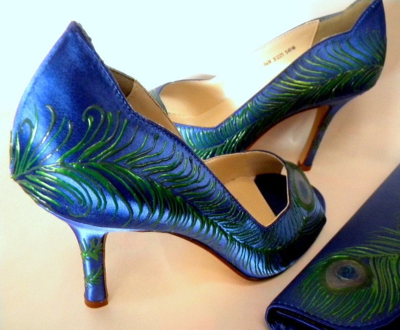 Wedding Shoes peacock feather painted deep blue Feathered From norakaren